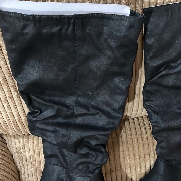 White Mountain comfortable long boots 👢 - Picture 3 of 10